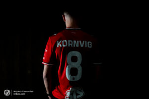 Emil Kornvig, Widzew Łódź, pomocnik